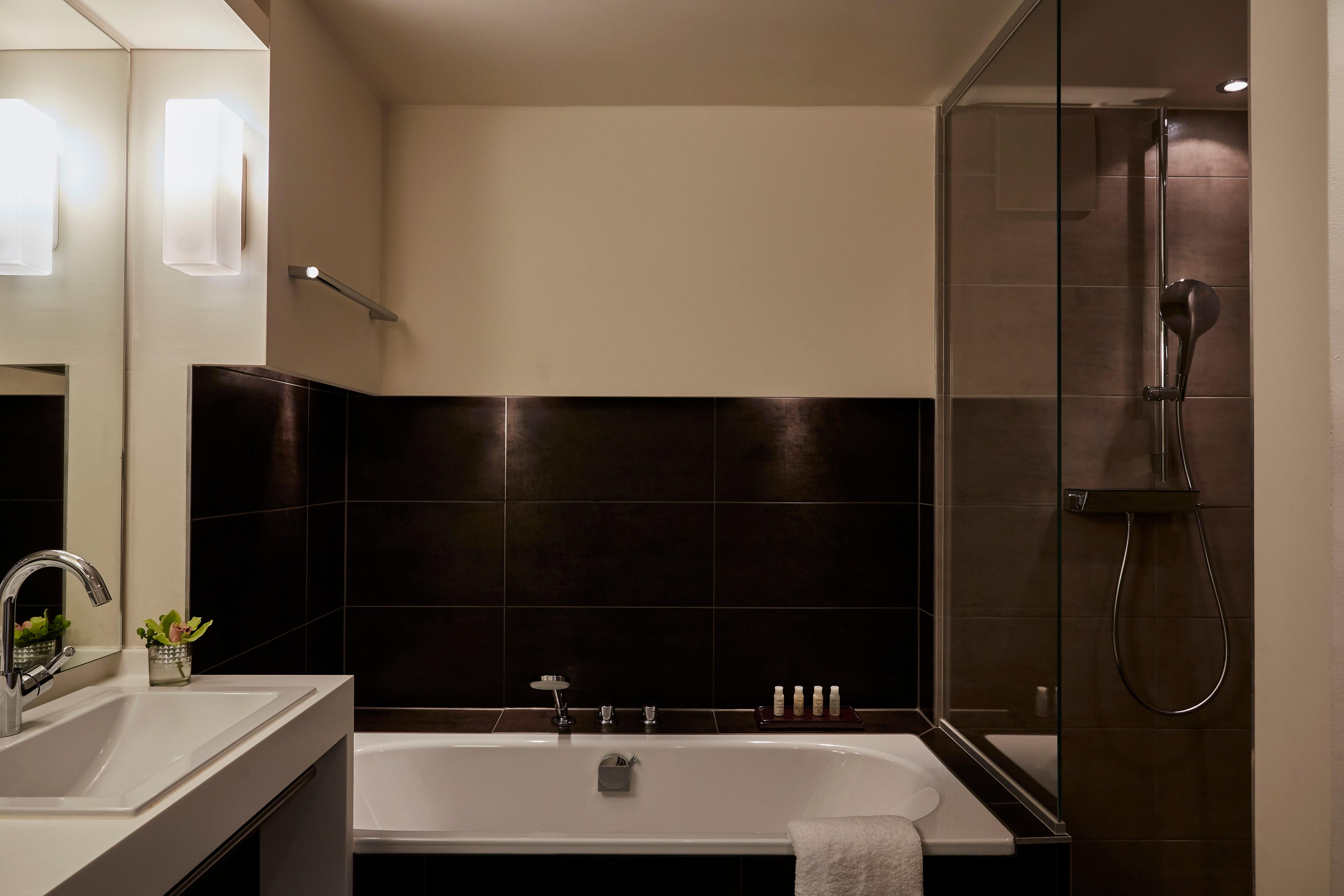 Indigo - - Victoriaplatz 4* Düsseldorf