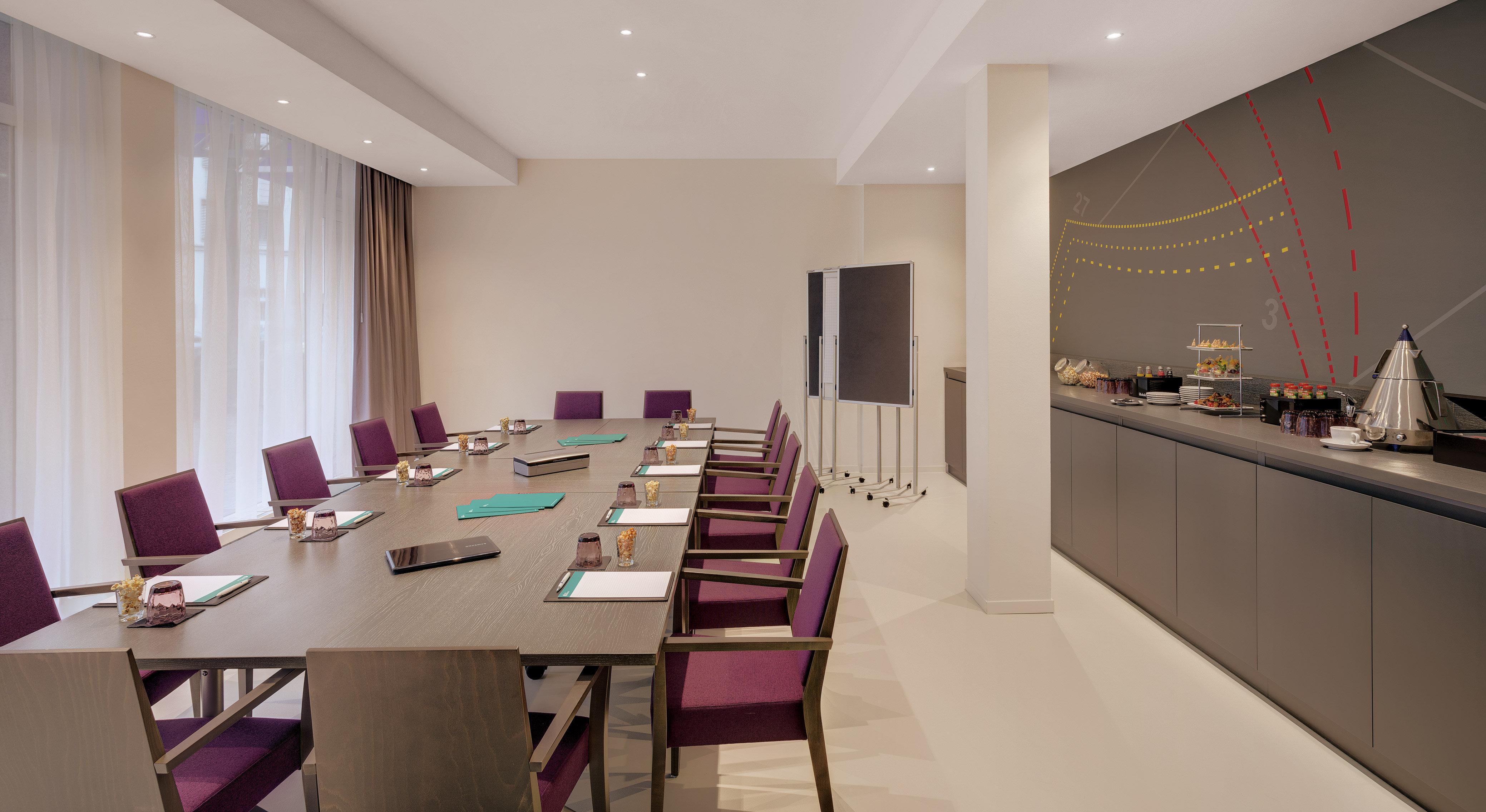 Hotel Indigo - - Victoriaplatz 4*