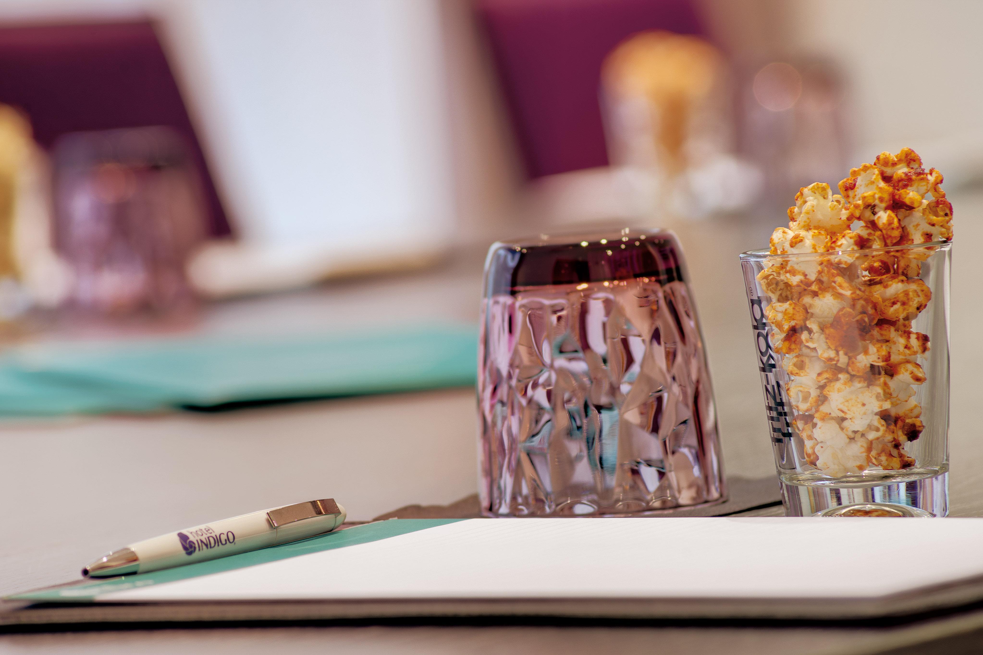 Hotel Indigo - - Victoriaplatz 4*