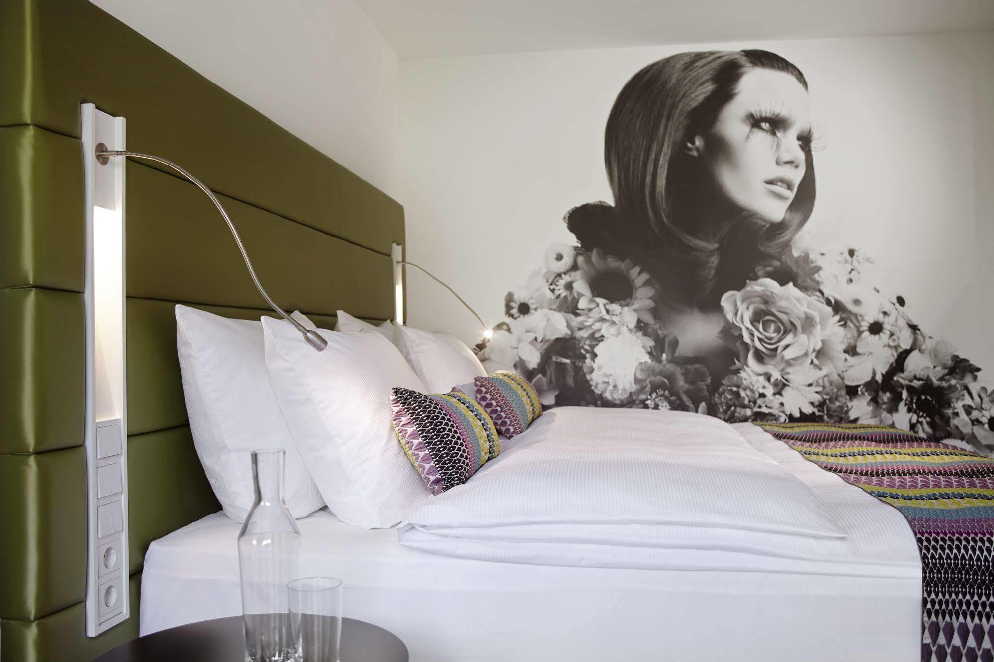 Indigo - - Victoriaplatz Hotel Düsseldorf